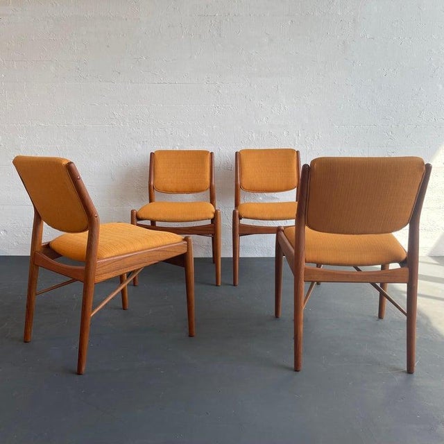 1960s Scandinavian Modern Teak Dining Chairs by Arne Vodder for SIbast Mobler - Set of 4 For Sale In New York - Image 6 of 10