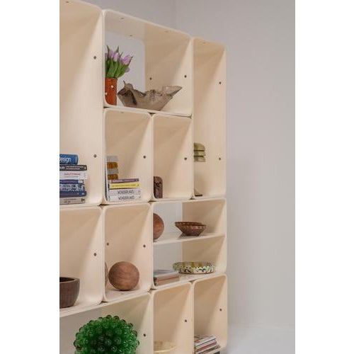 Cream Modular Bookcase or Room Divider attributed to Carlo De Carli for Fiarm, Italy, 1970s For Sale - Image 8 of 13