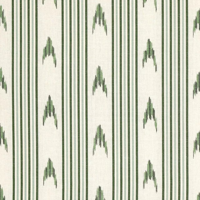 Sample - Schumacher x Mark D. Sikes Santa Barbara Ikat Fabric in Leaf Green For Sale