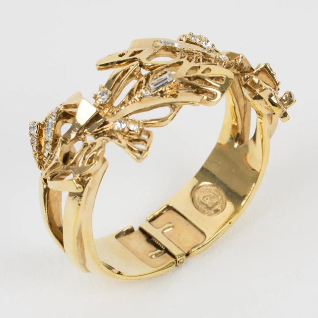 1990s Christian Lacroix Paris Gilt Metal Jeweled Clamper Bracelet Bangle For Sale - Image 5 of 8