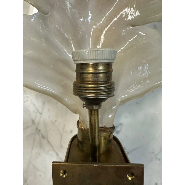 Metal 1950s Mid-Century Ercole Barovier Glass Leaf Sconce Barovier and Tosa Murano Sconce For Sale - Image 7 of 9