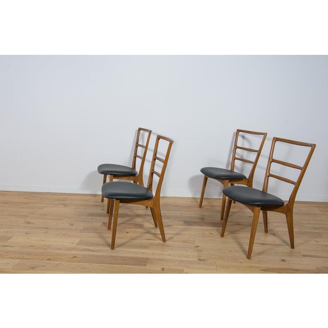 Wood Dining Chairs by Mariana Grabiński for Swarzędz Factory, 1960s, Set of 4 For Sale - Image 7 of 18