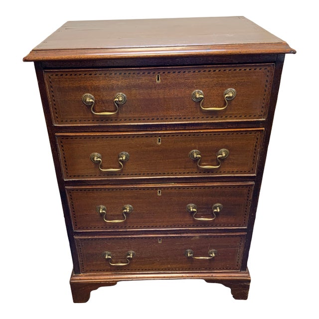 Late 19th Century Georgian Style Small Chest of Drawers For Sale