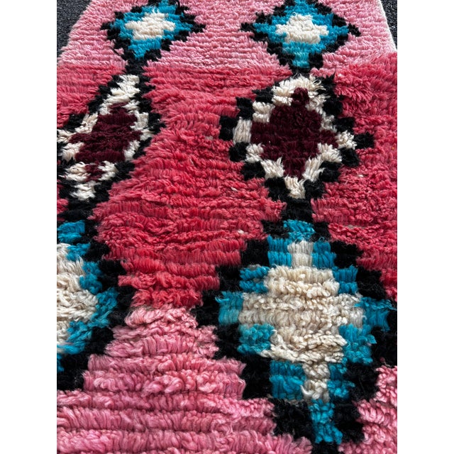 1990s Moroccan Boujad Runner Rug, 1990 For Sale - Image 5 of 12