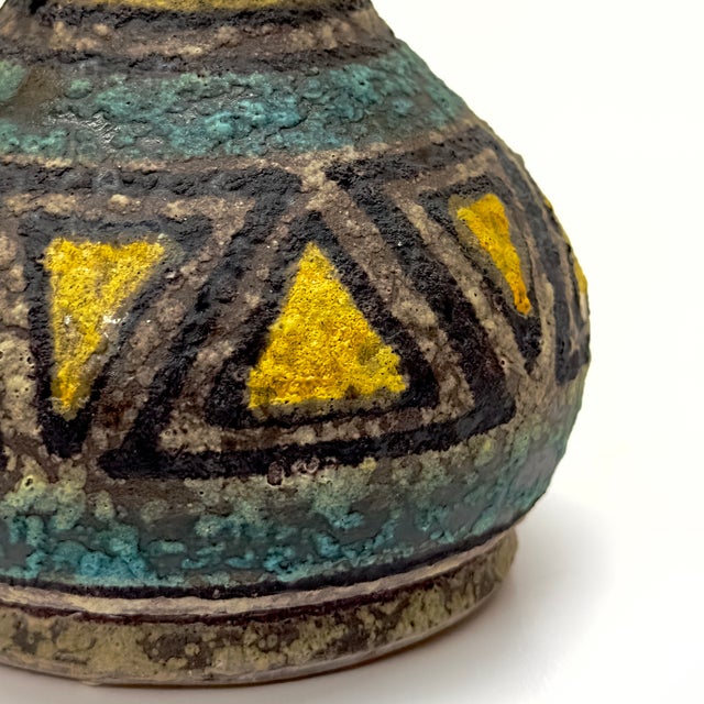 Quintessential MCM Italian Pottery Curation Attributed to Aldo Londi for Bitossi - Group of 3 For Sale - Image 14 of 15