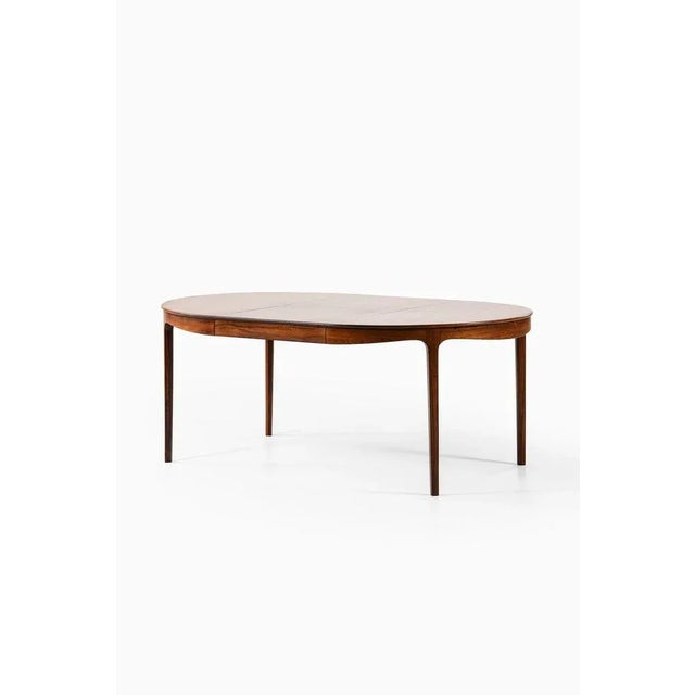 Ole Wanscher Dining Table in Rosewood attributed to Ole Wanscher, 1945 For Sale - Image 4 of 10