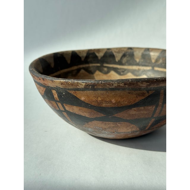 Late 19th Century Kewa (Santo Domingo) Pueblo Dough Bowl For Sale - Image 5 of 11
