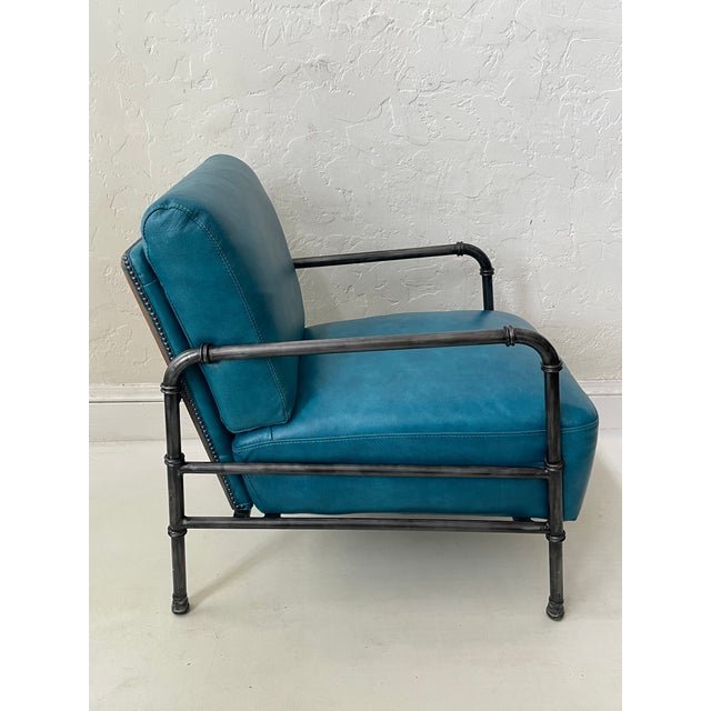 Extraordinary Donovan Pebble Grain leather Nailhead club chair by Cort Furniture- in excellent condition, no issues, never...