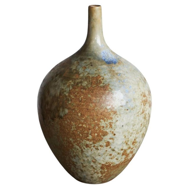Mid-Century Sculptural Studio Pottery Vase, 1960s For Sale - Image 9 of 9