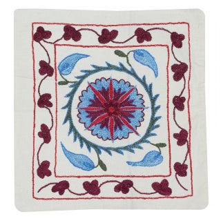 18"x19" Modern 100% Cotton Embroidered Pillow Cover. Handmade Cushion Cover For Sale