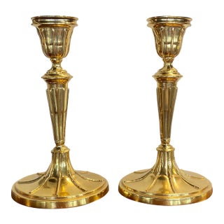 Mid 20th Century Pair of Polished Mottahedeh Brass Candlesticks For Sale