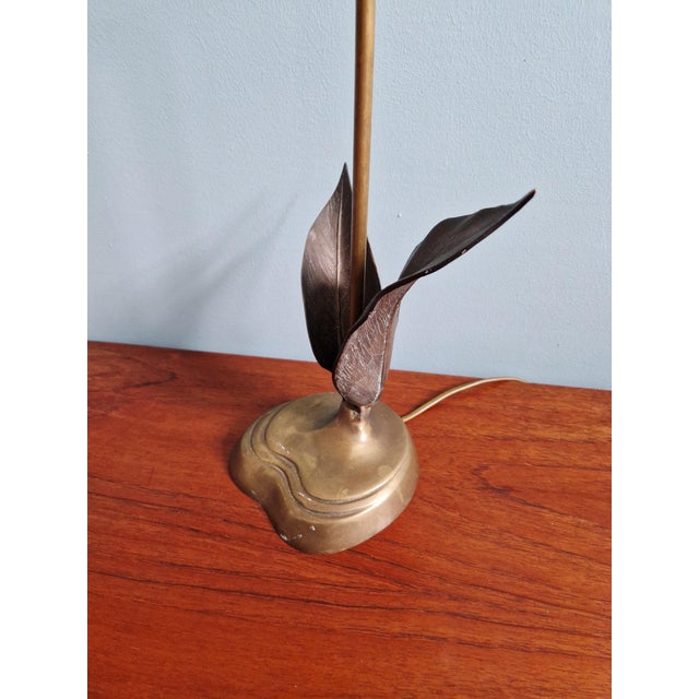 Hollywood Regency Floral Table Lamp in Bronze and Brass, 1970 For Sale - Image 4 of 15