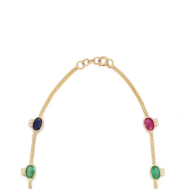 VR Jewels Certified 5.47ct Emerald, Ruby & Sapphire Curb Chain 18k Gold Necklace With Diamonds For Sale - Image 4 of 12