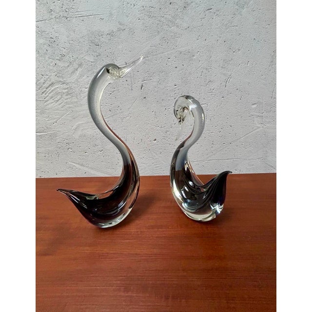 Antiqued Murano Glass Black Swans from Seguso, 1970s, Set of 2 For Sale - Image 4 of 13