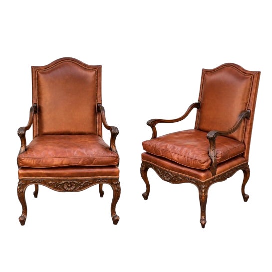 Hickory Chair Pearson Co. French Louis XIV Style Walnut & Leather Arm Chairs - Pair For Sale