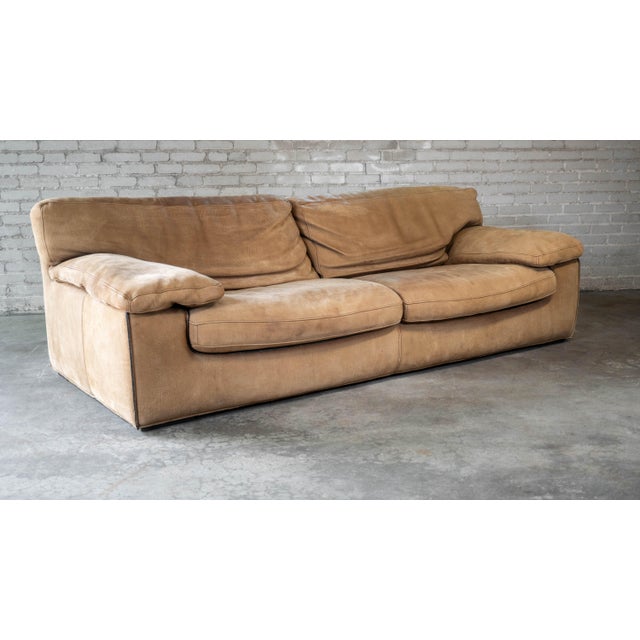 2000 - 2009 Roche Bobois for Tre Erre S.p.A. Buffalo Camel Leather Sofa For Sale - Image 5 of 15