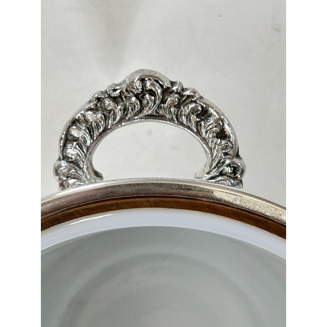 Vintage Silverplate Ice Bucket With Glass Liner – English Silver Mfg. Corp. For Sale - Image 9 of 12