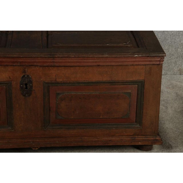 Antique Baroque Chest in Oak, 1750 For Sale - Image 15 of 18
