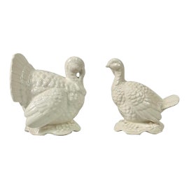 Example of Salt and Pepper Shakers