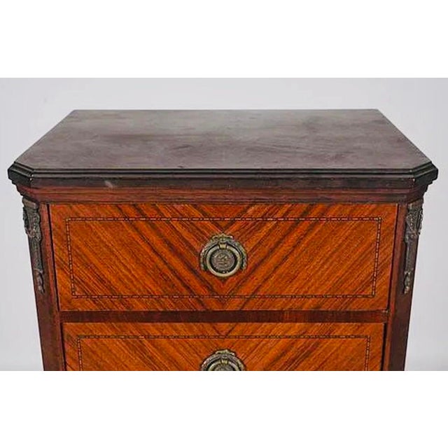 1900-1909 Petite French Louis XVI Parquetry Seven-Drawer Semainier With Marble Top For Sale - Image 4 of 7