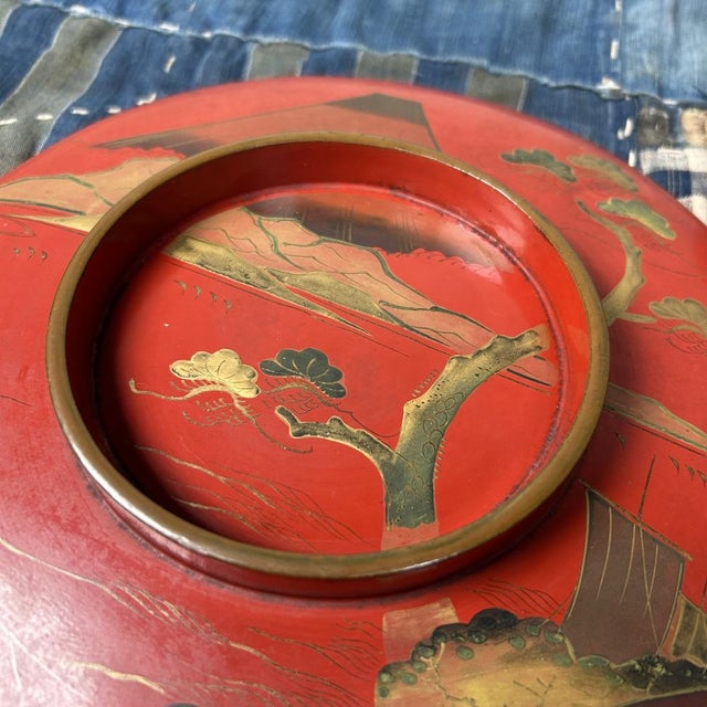 Wooden Maki-E Lacquerware Bowl with Lid, 1890s For Sale - Image 9 of 16