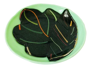 Vintage Green Art Glass Leaf Dish