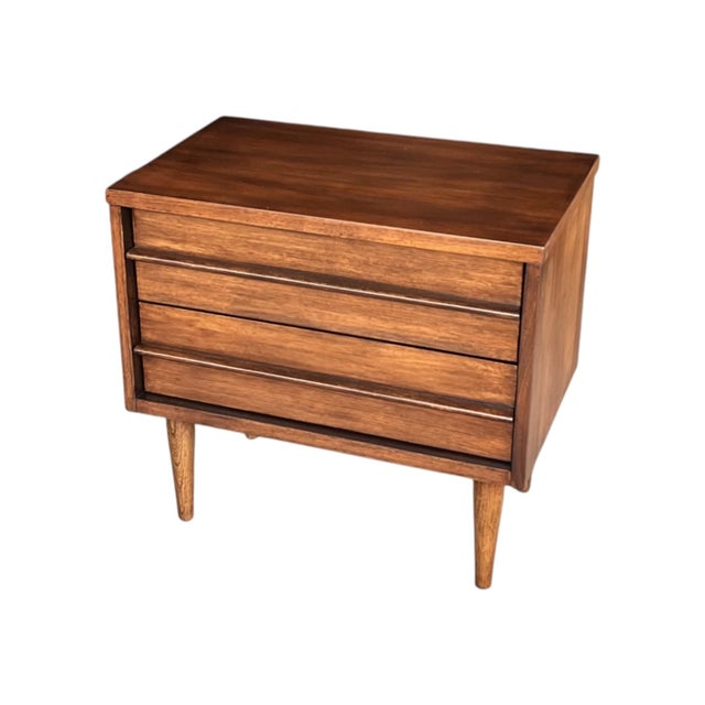 1960s Pair of Mid-Century Modern Walnut Nightstands With Recessed Pulls For Sale - Image 12 of 14