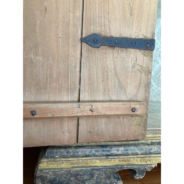 Antique Italian Renaissance Painted Marble Lacquer Wooden Cabinet, 1500s For Sale - Image 12 of 18