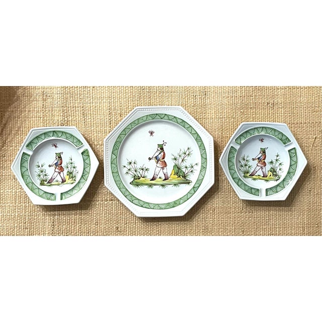 Vintage Chinoiserie Italian Set/3 Decorative Plates For Sale - Image 4 of 11