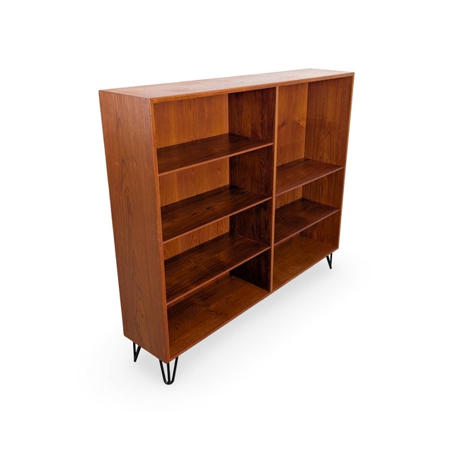 Mid-Century Modern Teak Bookcase by Børge Mogensen for Søborg Møbelfabrik, 1960s For Sale - Image 3 of 9