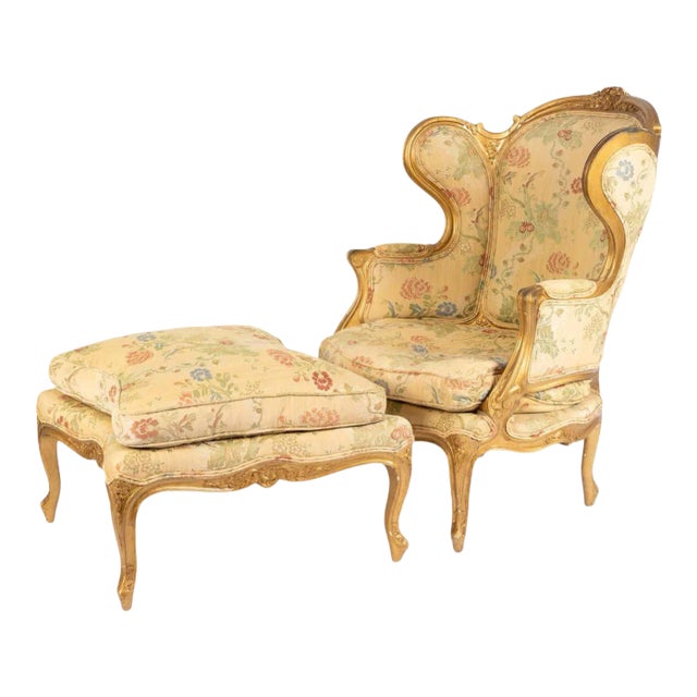 Late 19th Century Louis XV Style Carved Giltwood Duchesse Brisee - 2 Pieces For Sale