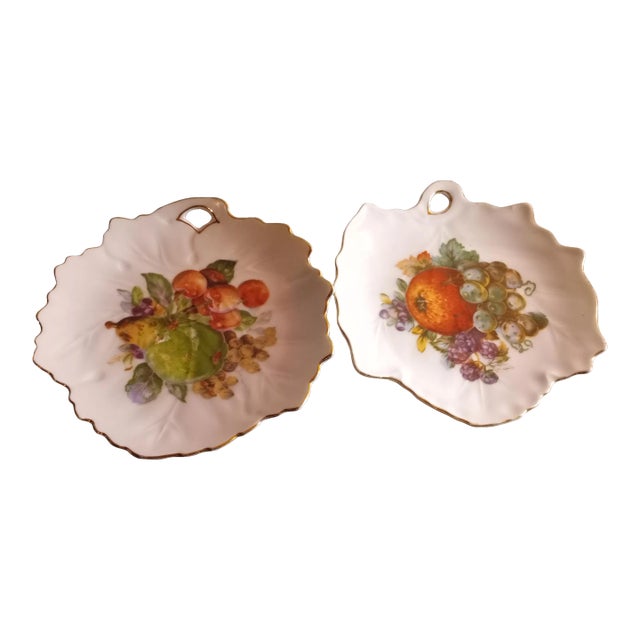 1980s Yamaka Japan Handpainted Leaf Shaped Plates Set of 2 For Sale