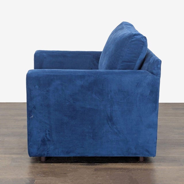 Modern Crate & Barrel Blue Velvet Lounge Chair – Modern and Comfortable For Sale - Image 3 of 8