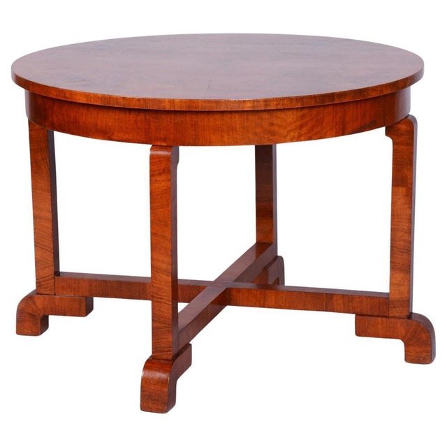 Art Deco Table in Walnut attributed to Halabala for Up Závody, Czech, 1920s For Sale - Image 10 of 10