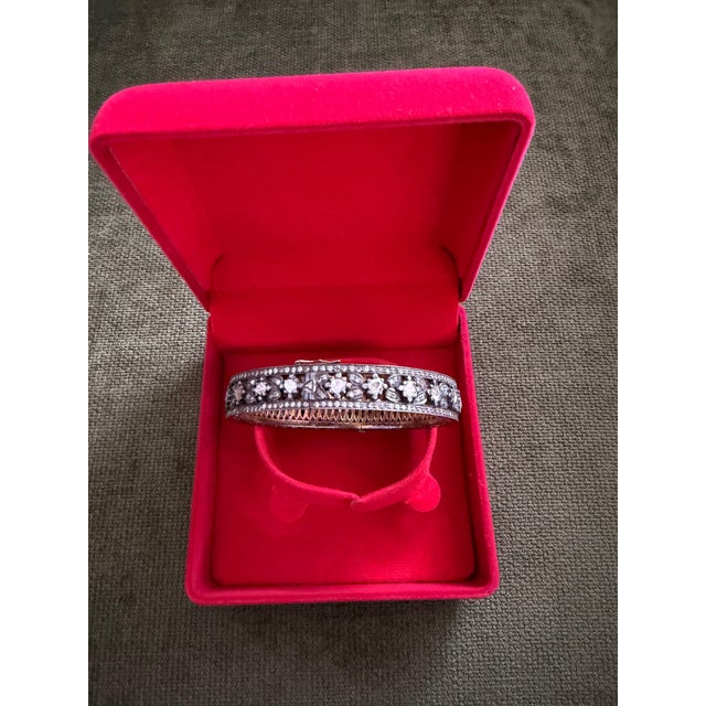 Rose Bochic “Capri” Vintage Multi Rose Cut Diamond Bangle-Set 18K Gold & Silver For Sale - Image 8 of 12