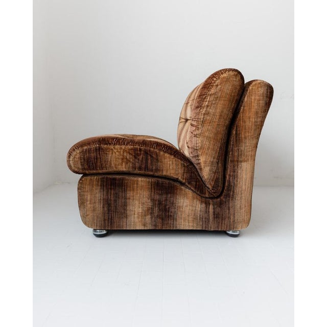 Vintage Space Age Armchair in Striped Velvet Brown by Europoltrona, Italy, 1970s For Sale - Image 4 of 15