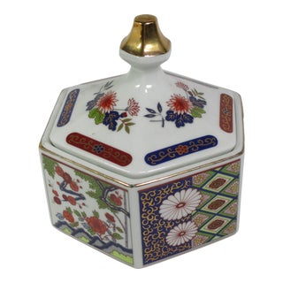 1970s Imari Style Porcelain Octagon Covered Bowl For Sale