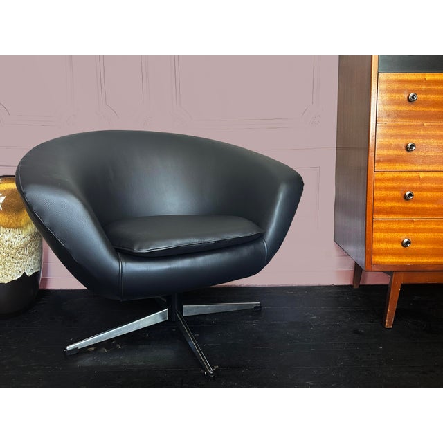 Vintage Swedish Pod Swivel Chair, 1960s For Sale - Image 15 of 17