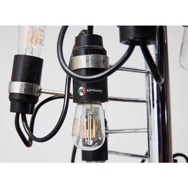 Early Model 226 Wall Lights by Gino Sarfatti for Arteluce, Italy, 1959, Set of 2 For Sale - Image 9 of 10