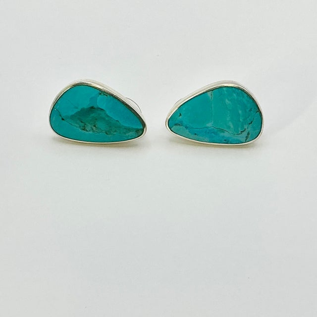 1980s Vintage Southwestern Americana Peyote Bird Turquoise & Sterling Large Pierced Stud Earrings - A Pair For Sale - Image 10 of 12