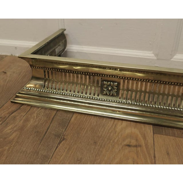Vintage Victorian Pierced Brass Fender For Sale - Image 3 of 7