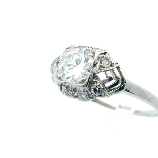 White 1920s Platinum Art Deco Diamond Engagement Ring, Size 6.25 For Sale - Image 8 of 11