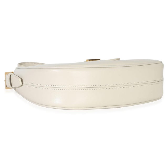 Cream Smooth Calfskin Le Fermoir Hobo For Sale In New York - Image 6 of 8