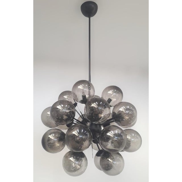 Italian 21st Century Ventiquattro Black Powder Coat Smoky Bubbles Murano Sputnik Chandelier by Fabio LTD For Sale - Image 3 of 7