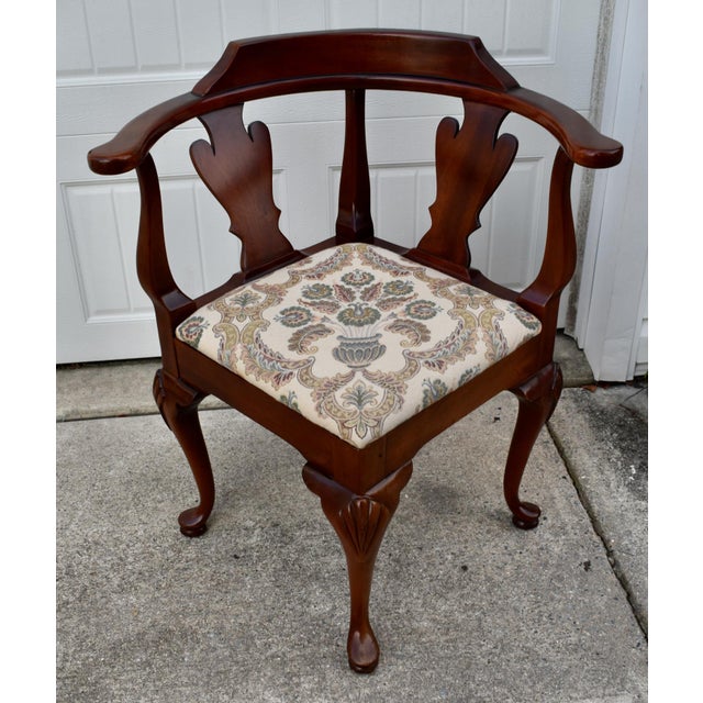 Statesville Co Mahogany Corner Chair Vintage Queen Anne Style Accent Slip Seat For Sale - Image 13 of 16