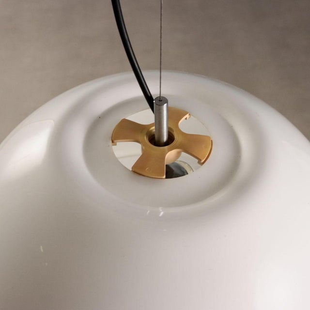 Vintage Methacrylate Lamp, 1970s For Sale - Image 7 of 10