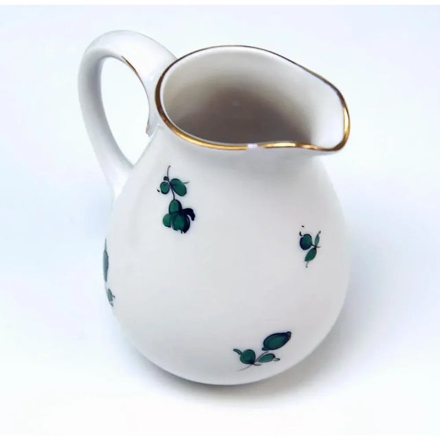 Viennese Form Schubert Maria Theresia Mocha or Tea Service for 6 from Augarten, 1970s, Set of 29 For Sale - Image 6 of 10