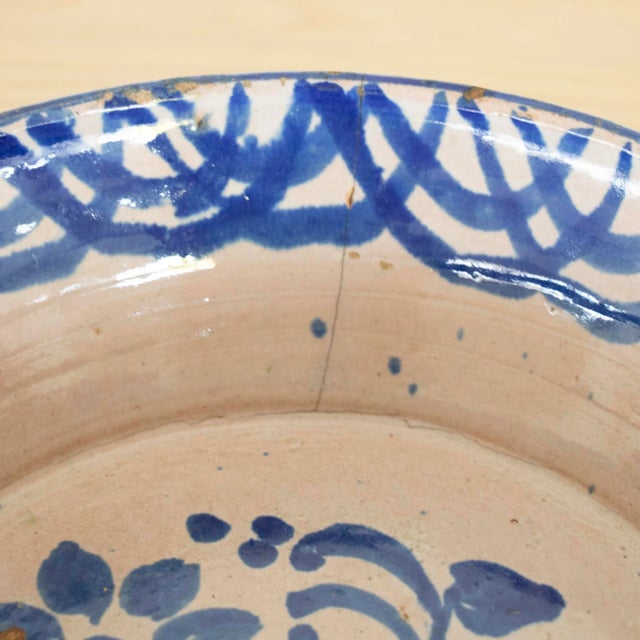 19th Century Spanish Blue Fajalauza Lebrillo Bowl For Sale In Los Angeles - Image 6 of 8