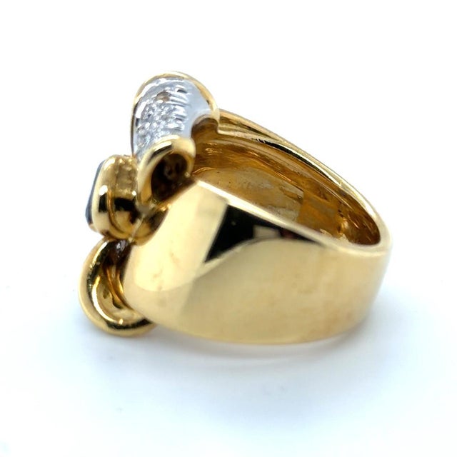 18k Yellow Gold Blue Sapphire and Diamond Ring, Size 6.5 For Sale - Image 4 of 4
