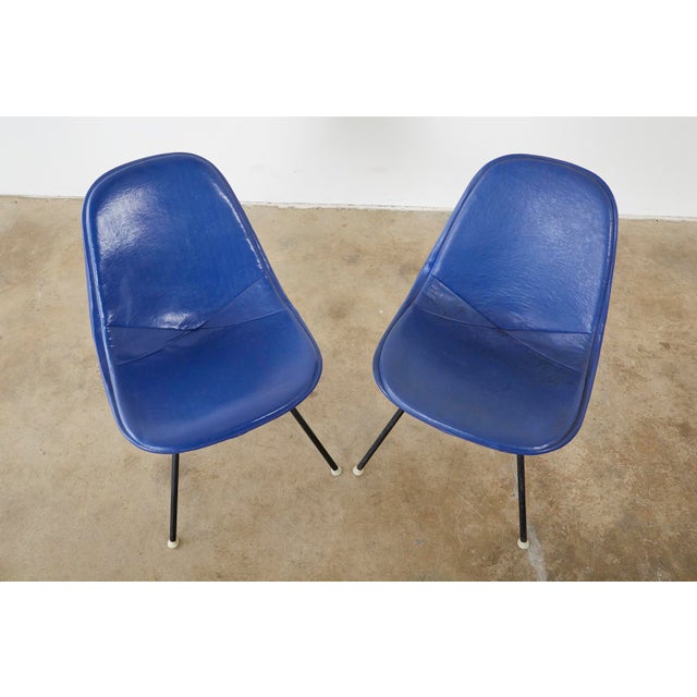 Mid-Century Modern Vintage Eames for Miller Mkx Wire Mesh Chairs For Sale - Image 3 of 13